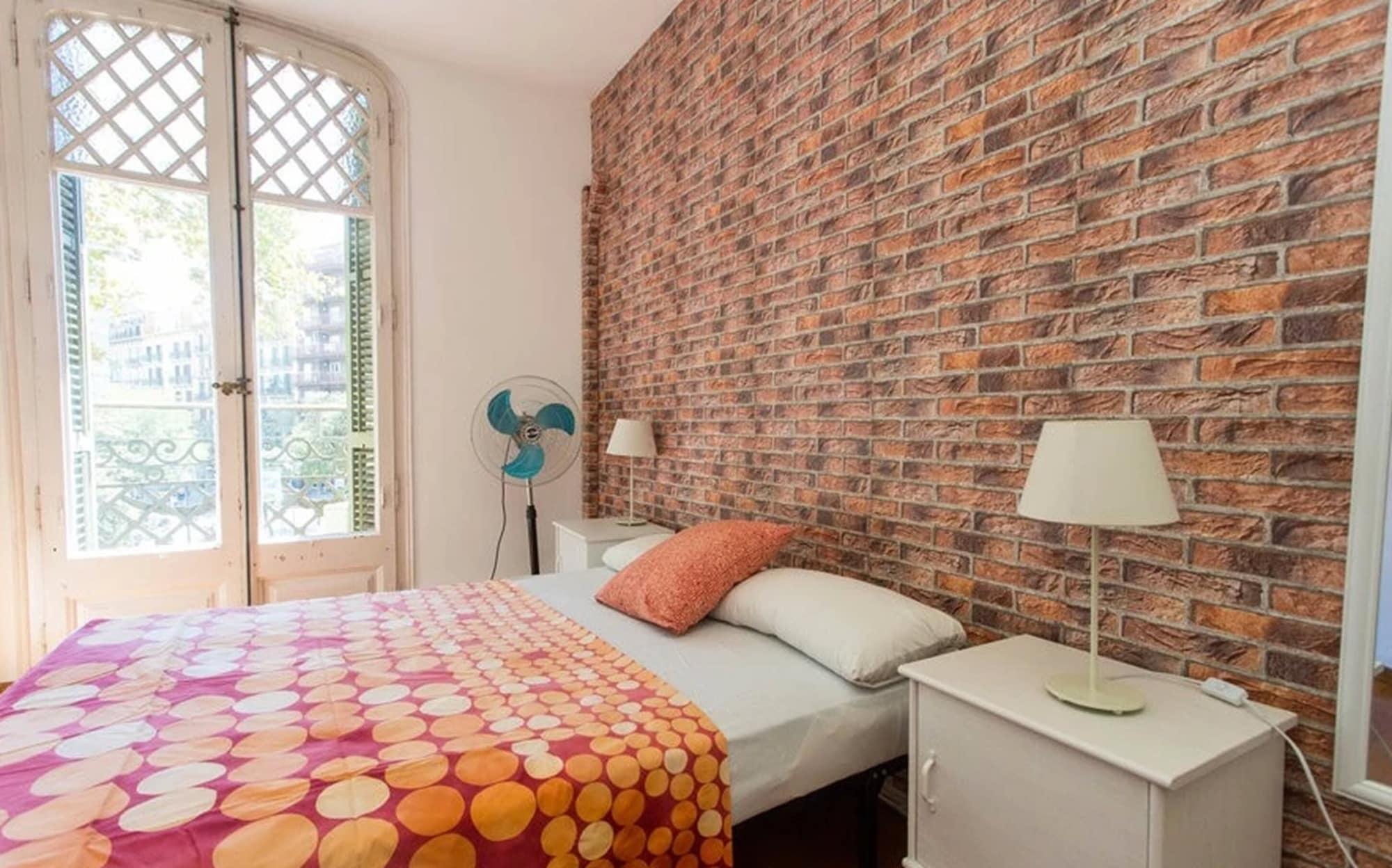 Diagonal House Hostel Барселона Екстер'єр фото